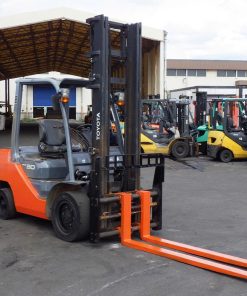 Xe Nâng Chạy Dầu FD3.0 Loại 3 Tấn Toyota